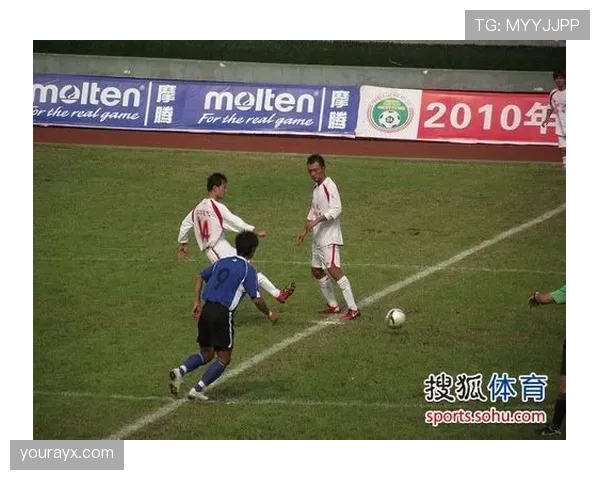 中圈开球规则：何时算开球及对方位置限制